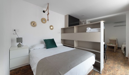 Panoramic Apartment, 1 Queen Bed with Sofa bed, Partial Sea View