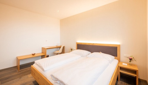 Double Room (106)