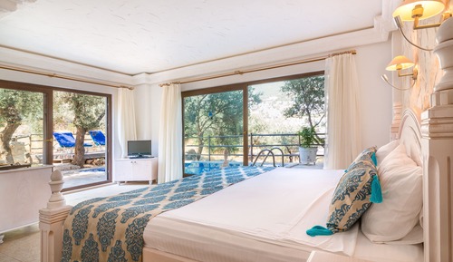 Deluxe Room, Private Pool, Courtyard Area