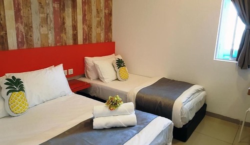Deluxe Triple Room