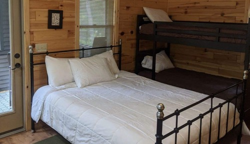 Basic Cabin (1)