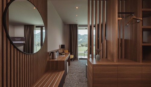 Deluxe Room, Balcony