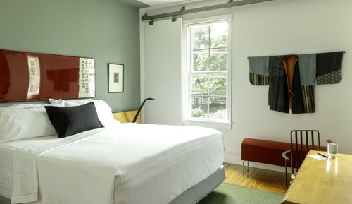 Premium Room