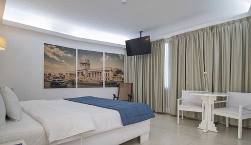 Superior Room, 1 Bedroom, Courtyard View