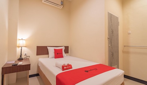 Economy Single Room