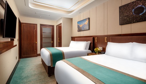 Premium 2 Queens One Bedroom Suite