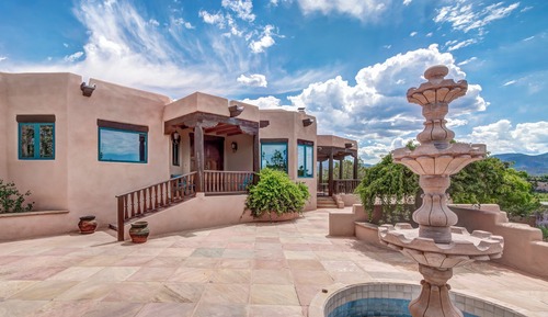 House (5 Bedrooms)