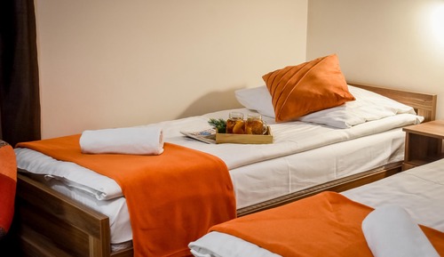 Double Room (3)