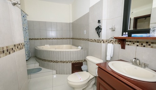 Deluxe Studio Suite