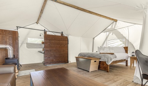 Suite Tent, Private Bathroom