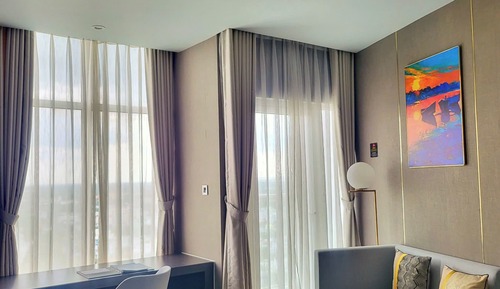 Signature Deluxe King Bed Room