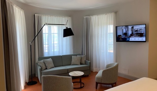 Junior Studio Suite