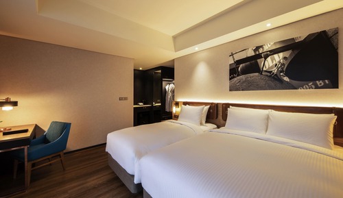 Superior Room, Multiple Beds