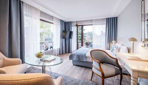 Junior Suite, 1 Bedroom, Balcony (100m from the beach)