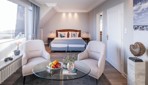 Junior Suite, Sea View, Beachside (Loggia)