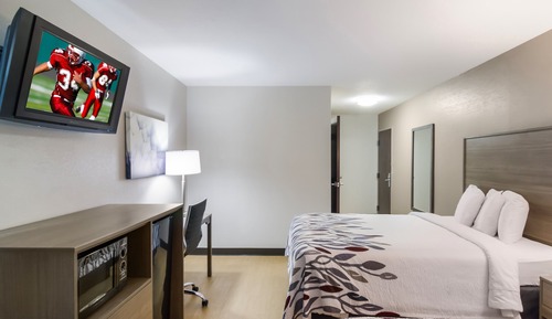 Deluxe Room, 2 Queen Beds, Accessible, Non Smoking (Roll-In Shower)