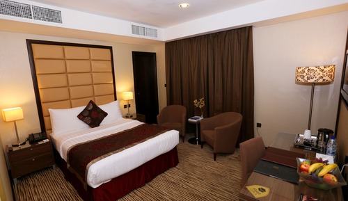 Deluxe Room, 1 Queen Bed