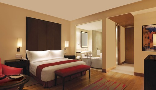 Premier Room, 1 King Bed