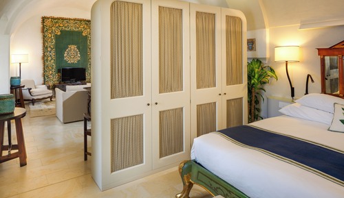 Suite, 1 King Bed (Open Space Deluxe Suite with Sea View)
