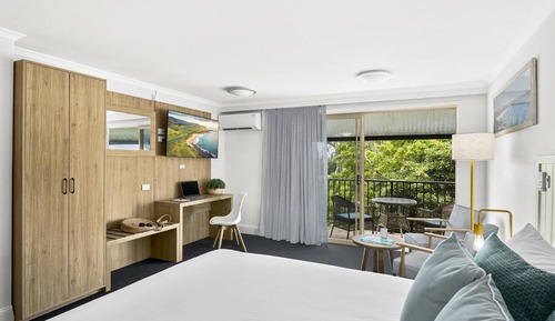 Deluxe King Second Floor