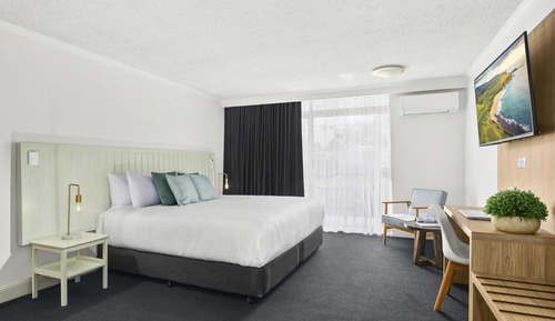 King Room with Balcony