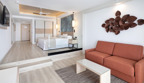 Double Room, Balcony (Lateral Sea View)