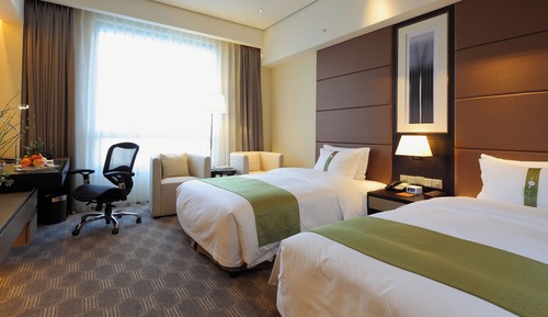 Standard Room, 2 Twin Beds (High Floor)