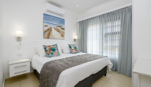 Two Bedroom Beach Front Villa with Splash Pool