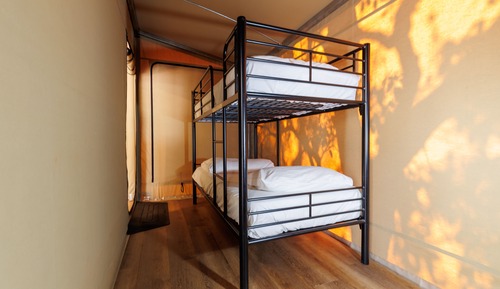 Outback Retreat Plus (Glamping)