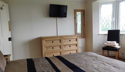 Family House, Ensuite (Whitehouse Cottage)