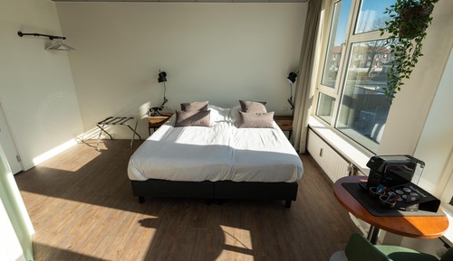 Comfort Double Room, City View