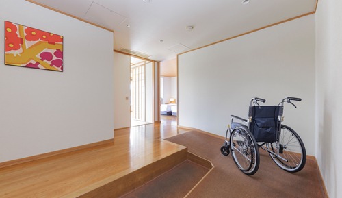 Universal Room with Ocean View - Non-Smoking