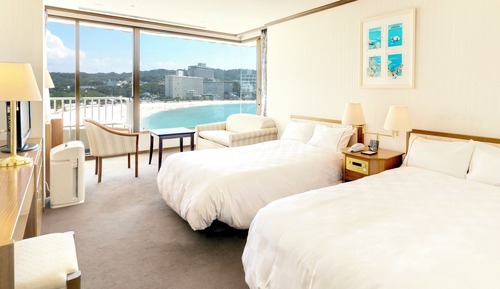 Twin Room with Ocean View - Non-Smoking