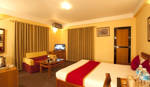 Superior Double or Twin Room, 2 Bedrooms, Non Smoking, Garden View