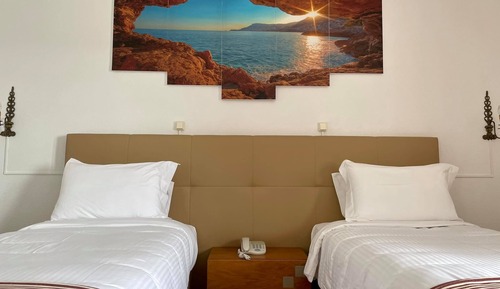 Standard Twin Room, Garden View