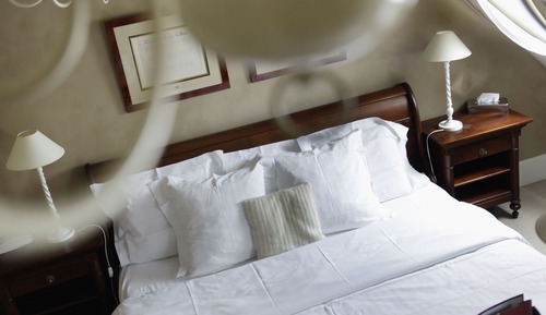 Deluxe Double Room (2nd floor - BATHTUB ONLY)