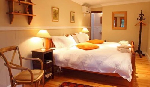 The Tin Room - (Twin Room) 