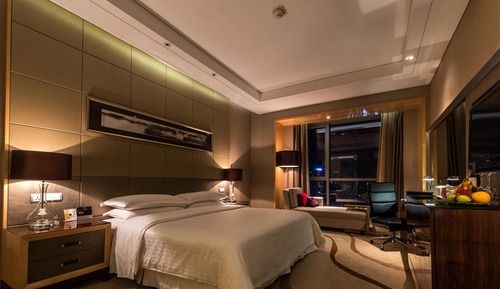 Club Suite, 1 Bedroom, Mountain View