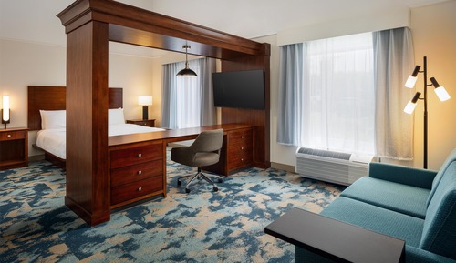 Suite, Accessible, Non Smoking (Roll-in Shower)