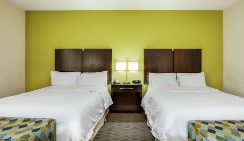 Room, 2 Queen Beds, Accessible, Non Smoking