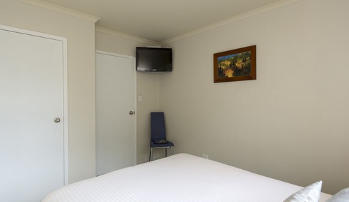Standard Room, 1 Queen Bed, Ensuite
