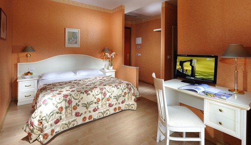 Classic Triple Room