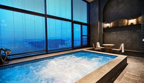 Pool Villa Suite (Check in at 5pm)