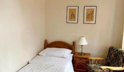 Classic Single Room