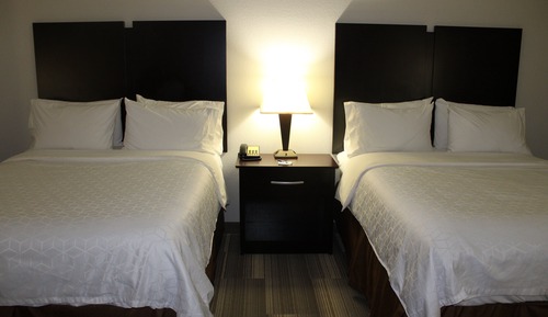 Suite, 2 Queen Beds, Accessible (Communications, Mobility, Access Tub)