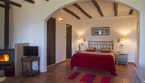Junior Double Room, 1 Queen Bed, Fireplace, Garden View