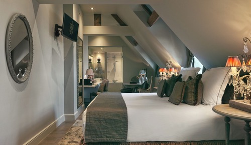 Junior Room