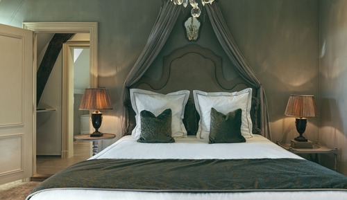 Luxury Room