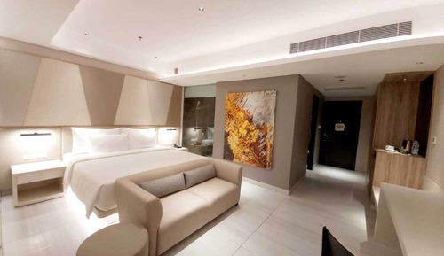 Premier Suite