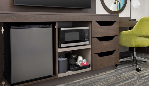 Room, 1 King Bed, Accessible (Mobility & Hearing, Roll-In Shower)